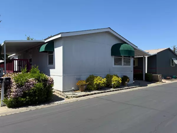 Sacramento, CA 95828,175 Skybrook LN