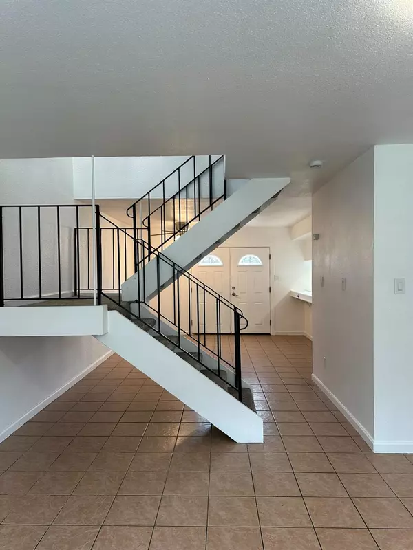 Sacramento, CA 95823,4201 Brookfield DR