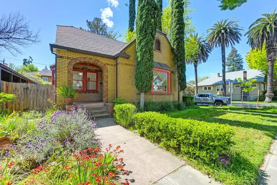 2500 G ST, Sacramento, CA 95816