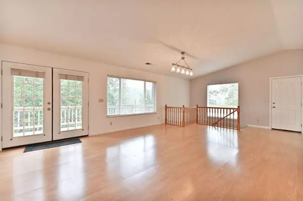 Pioneer, CA 95666,16517 Evelyn WAY