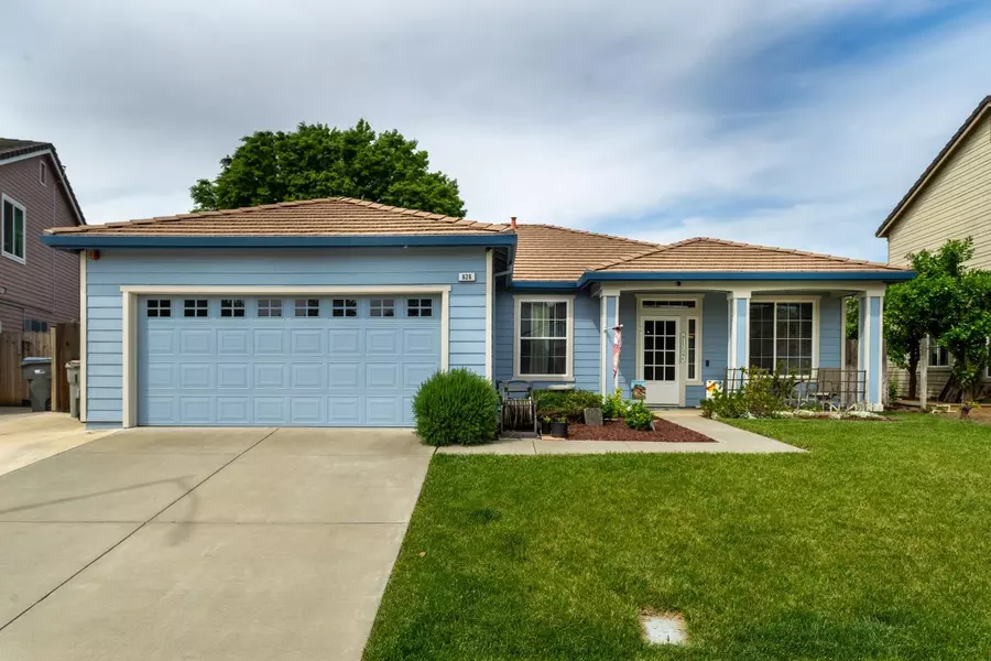 626 Ficus WAY, Winters, CA 95694