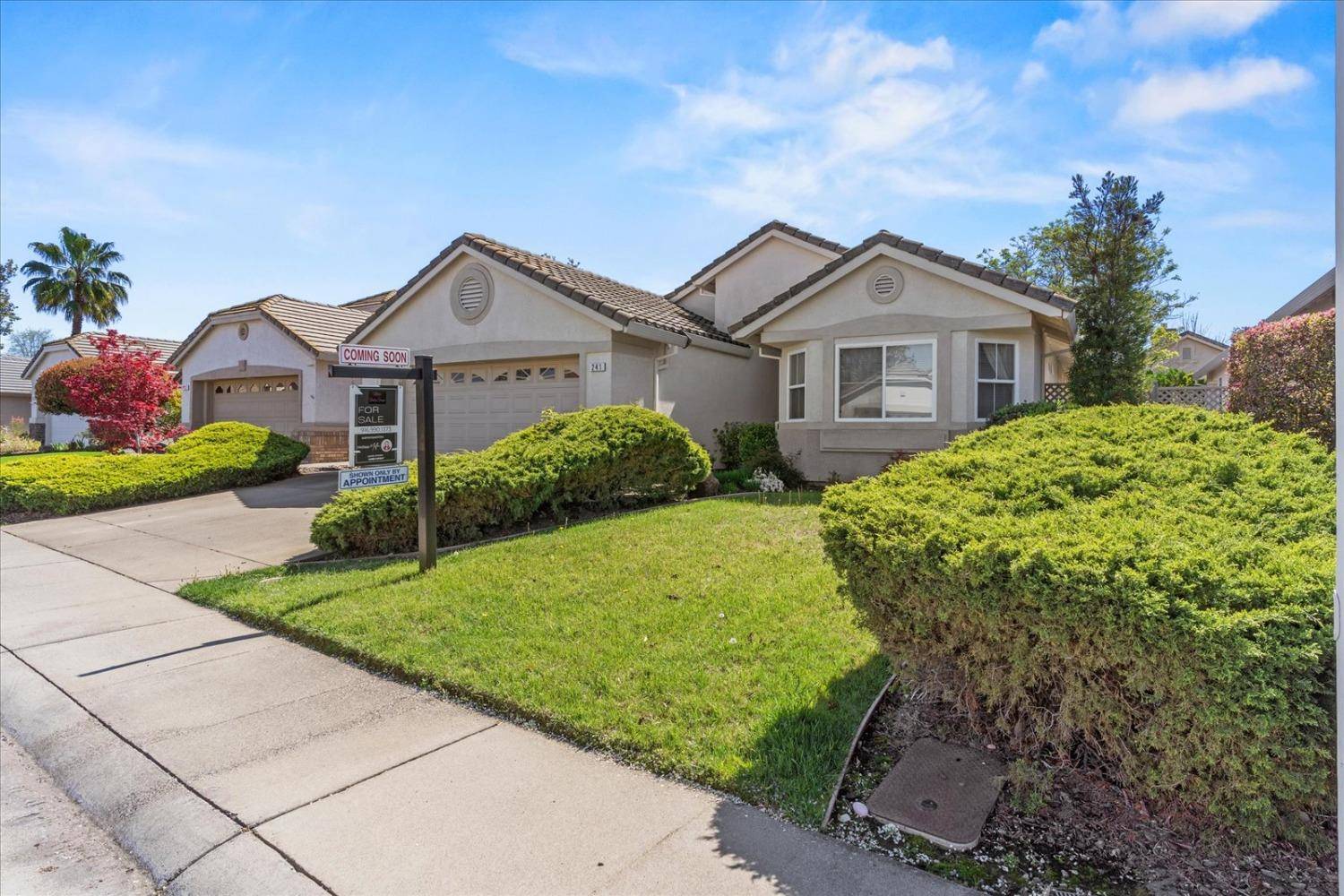Roseville, CA 95747,241 Snowy River CT