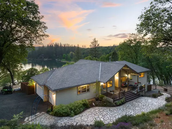 Meadow Vista, CA 95722,2555 Lake Van Giesen RD