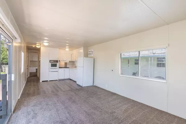 Stockton, CA 95215,5835 Cherokee RD #7