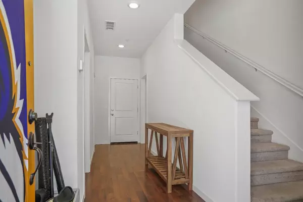 Sacramento, CA 95833,3063 Eagle Chase WALK