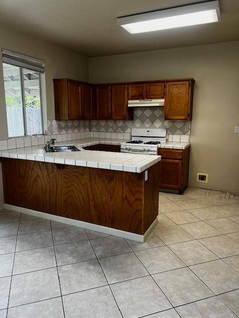 Elk Grove, CA 95758,5424 Deepdale WAY