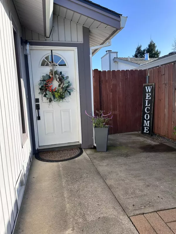 Roseville, CA 95678,412 Union CT