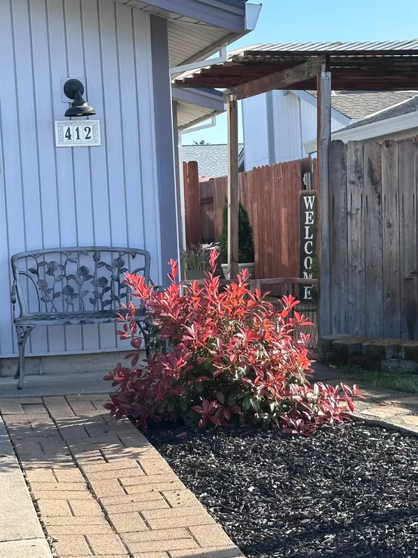 Roseville, CA 95678,412 Union CT