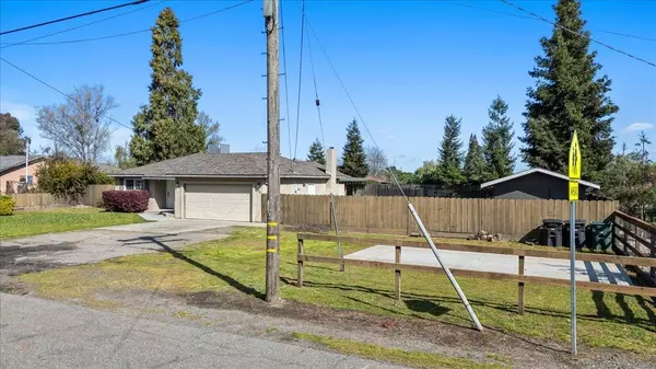 Oakdale, CA 95361,4931 Mesa DR