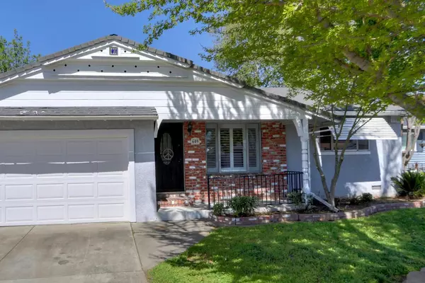 Sacramento, CA 95833,609 Wilson AVE