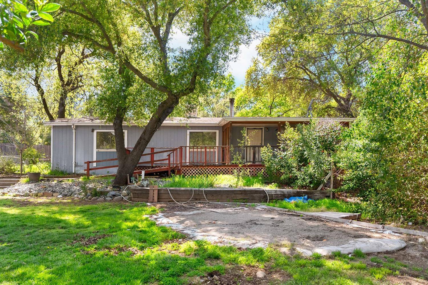 Oroville, CA 95966,56 Feathervale DR