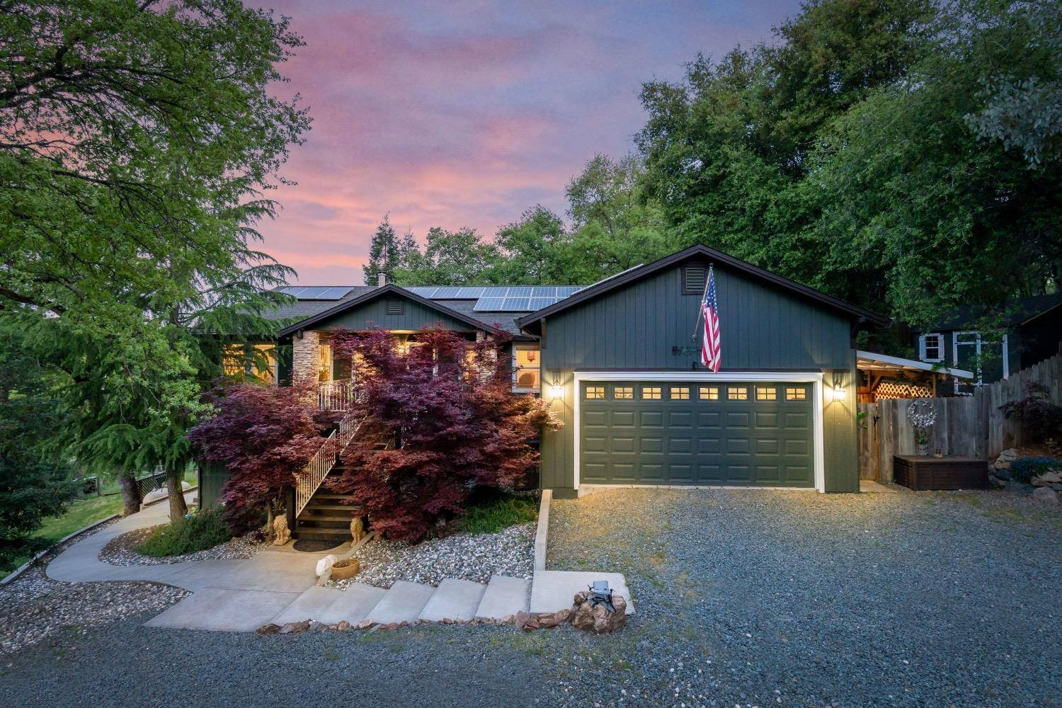 Grass Valley, CA 95949,22864 Jennifer DR