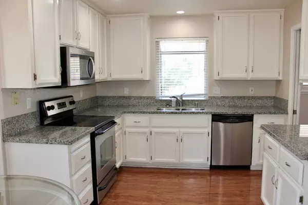 Sacramento, CA 95841,5033 Collina PL