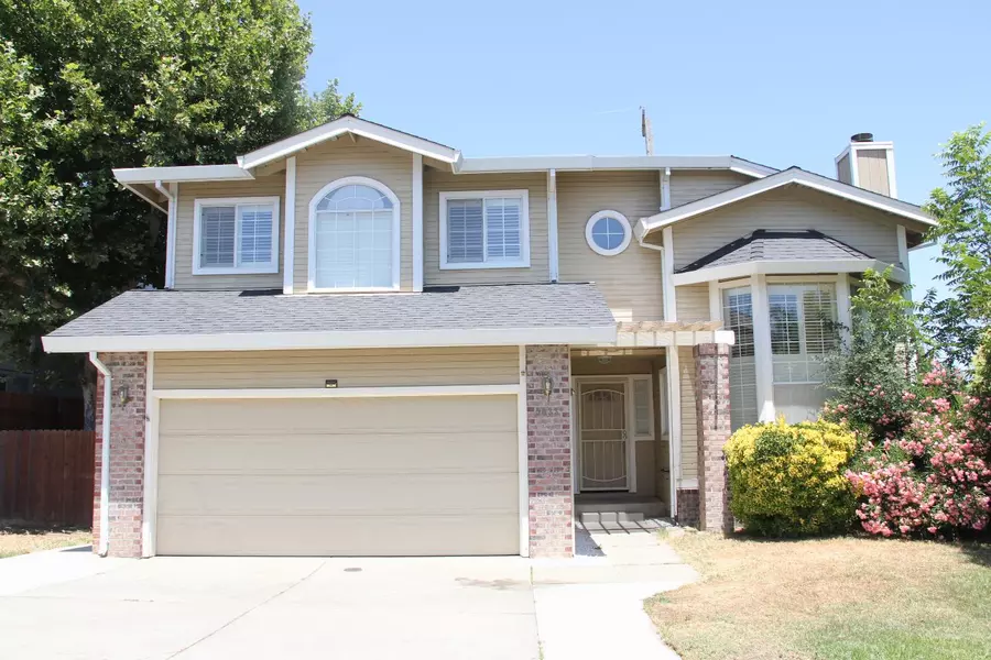 5033 Collina PL, Sacramento, CA 95841