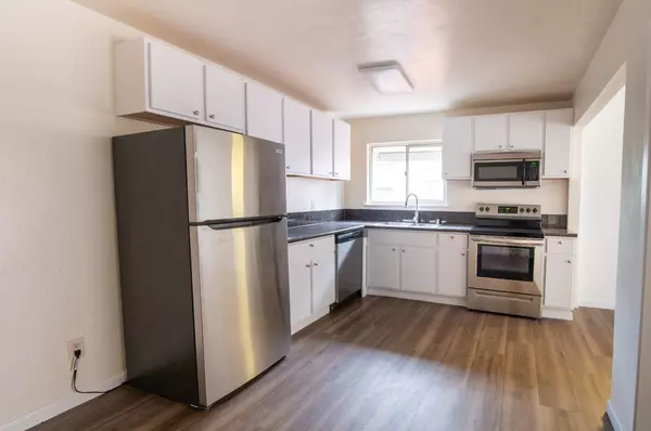 Sacramento, CA 95823,5200 North Pkwy