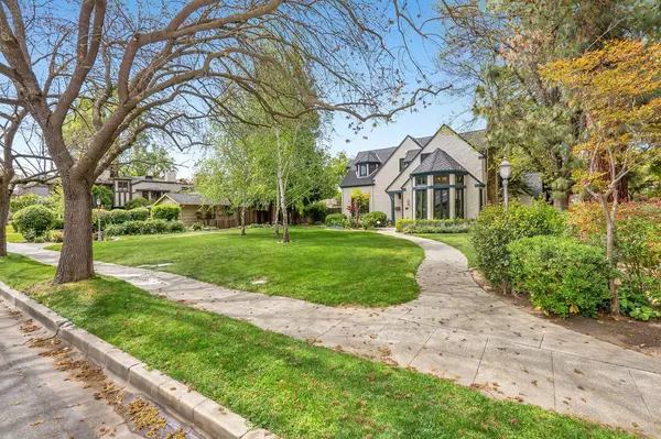 Woodland, CA 95695,742 1st ST