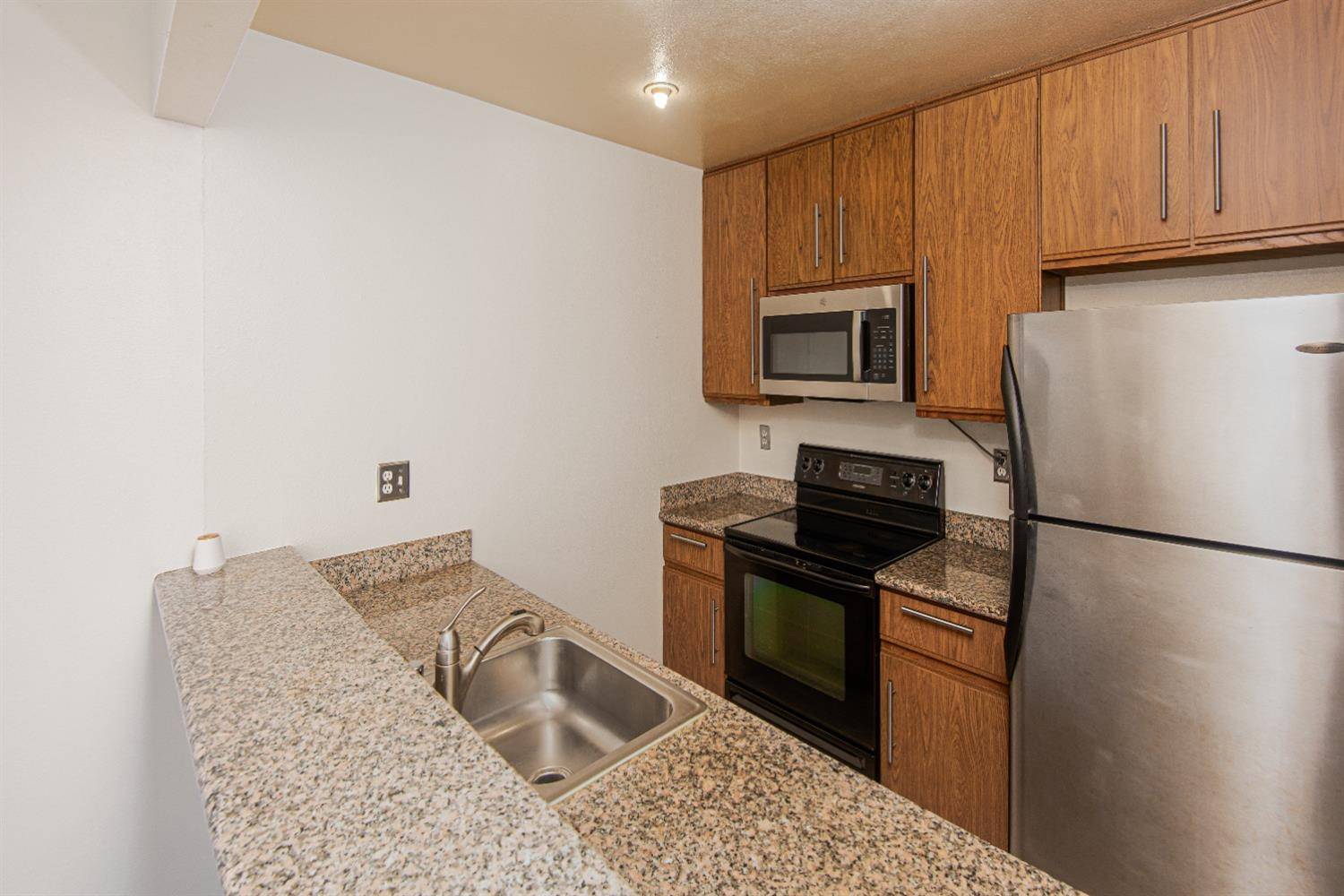 San Jose, CA 95131,1511 Four Oaks CIR