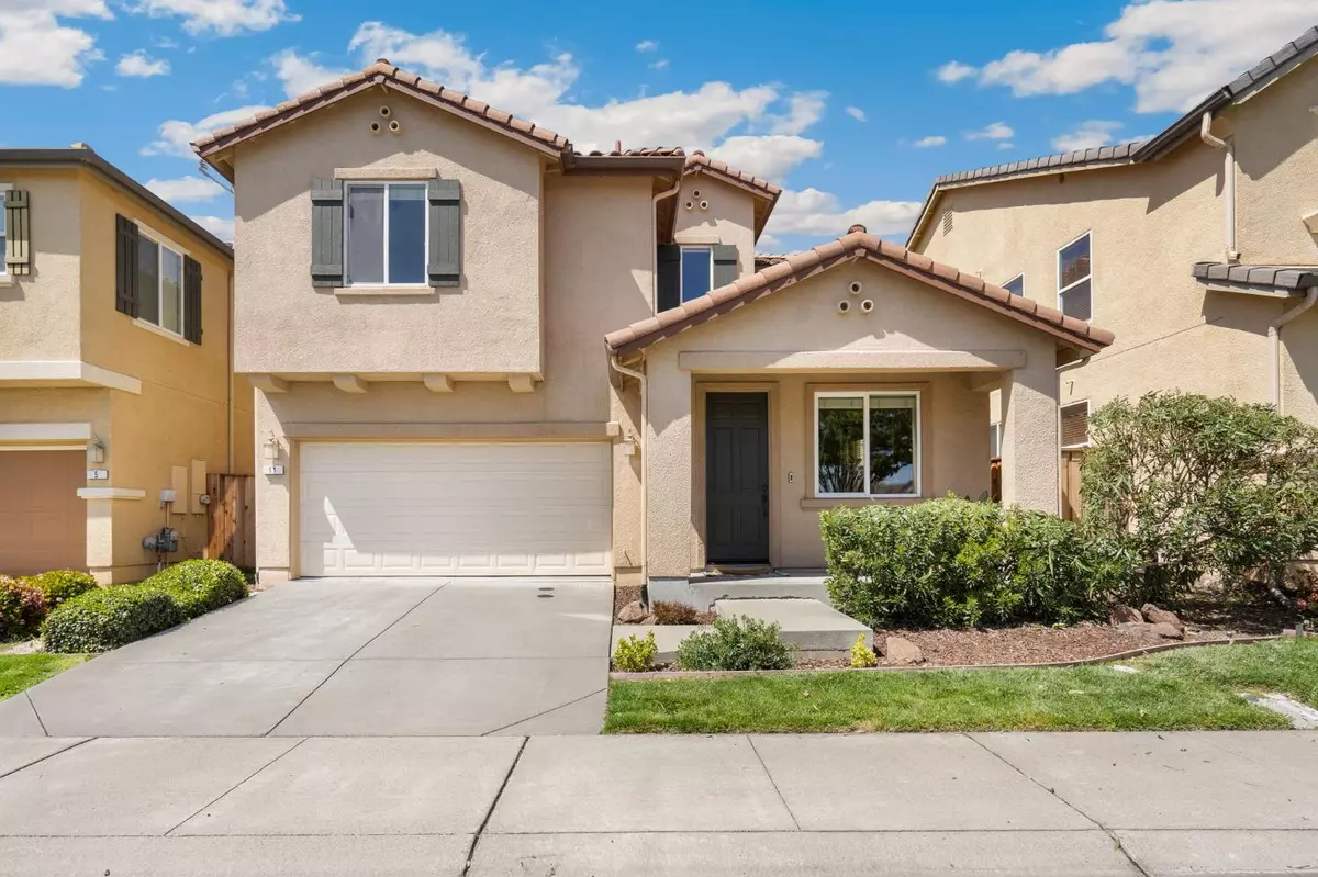 Sacramento, CA 95835,11 Lily Pond CT