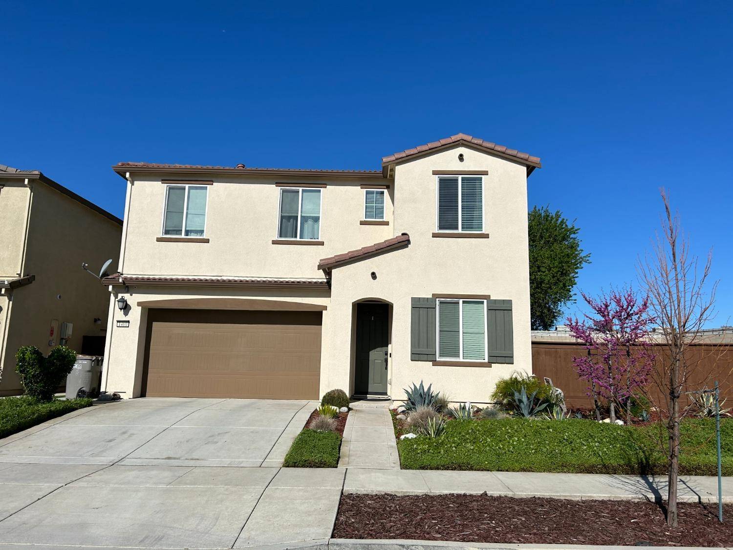 1400 Blanchard DR, Woodland, CA 95776
