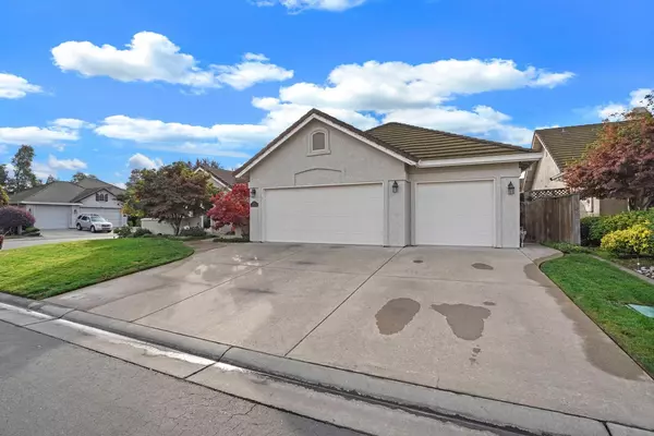 Lodi, CA 95240,22 River Pointe CT