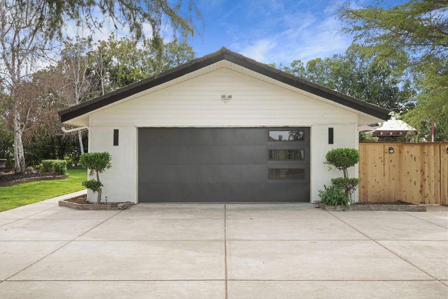 5989 East State Route 26, Stockton, CA 95215