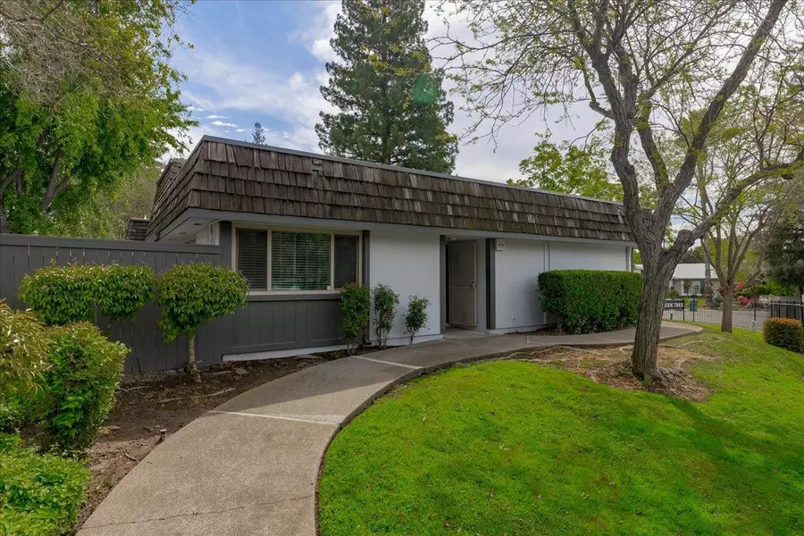 5791 Muldrow RD, Sacramento, CA 95841