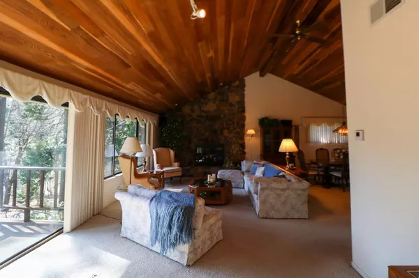 Arnold, CA 95223,869 Cypress Point DR