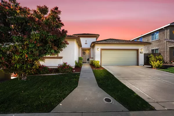 11927 Country Garden DR, Rancho Cordova, CA 95742
