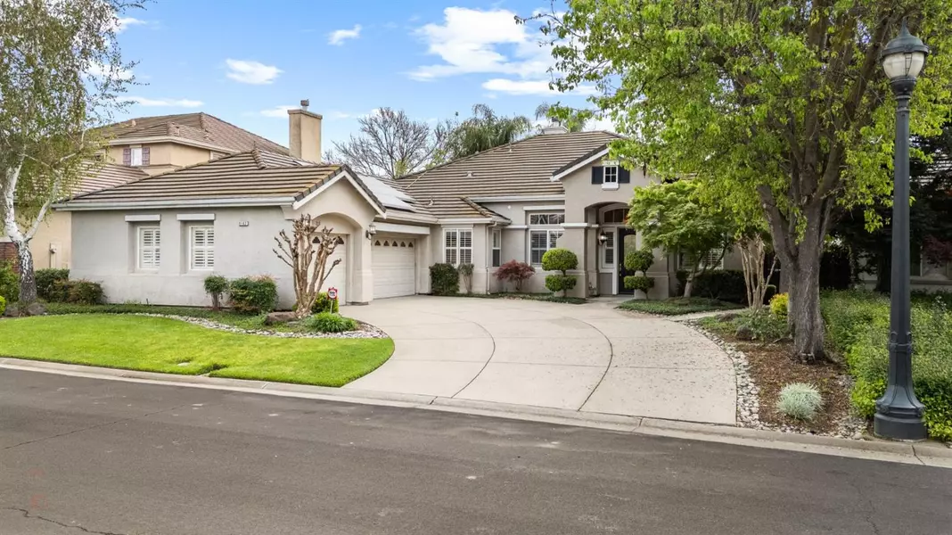 5162 Poppy Hills CIR, Stockton, CA 95219