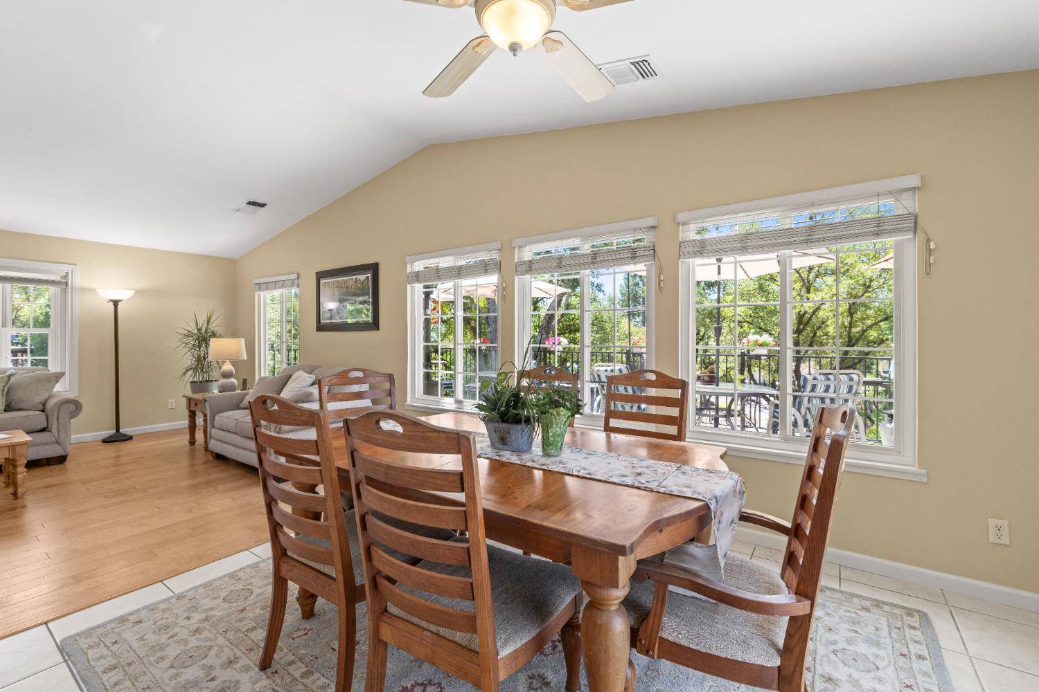 Auburn, CA 95602,23184 Sequoia CT