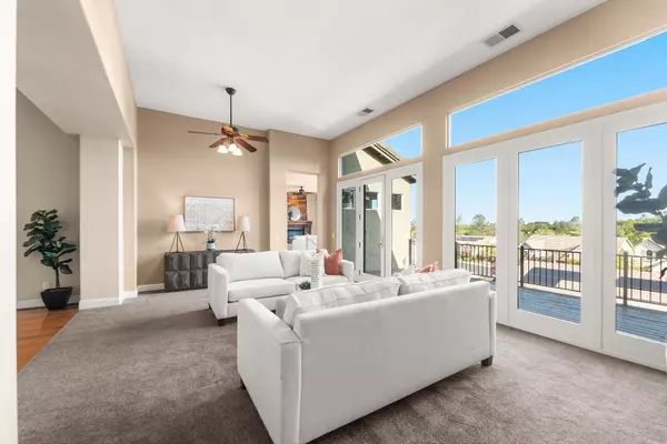 Auburn, CA 95603,525 Oakhurst TER