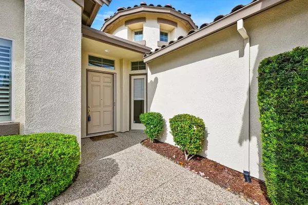 Lincoln, CA 95648,2182 Pebblestone LN