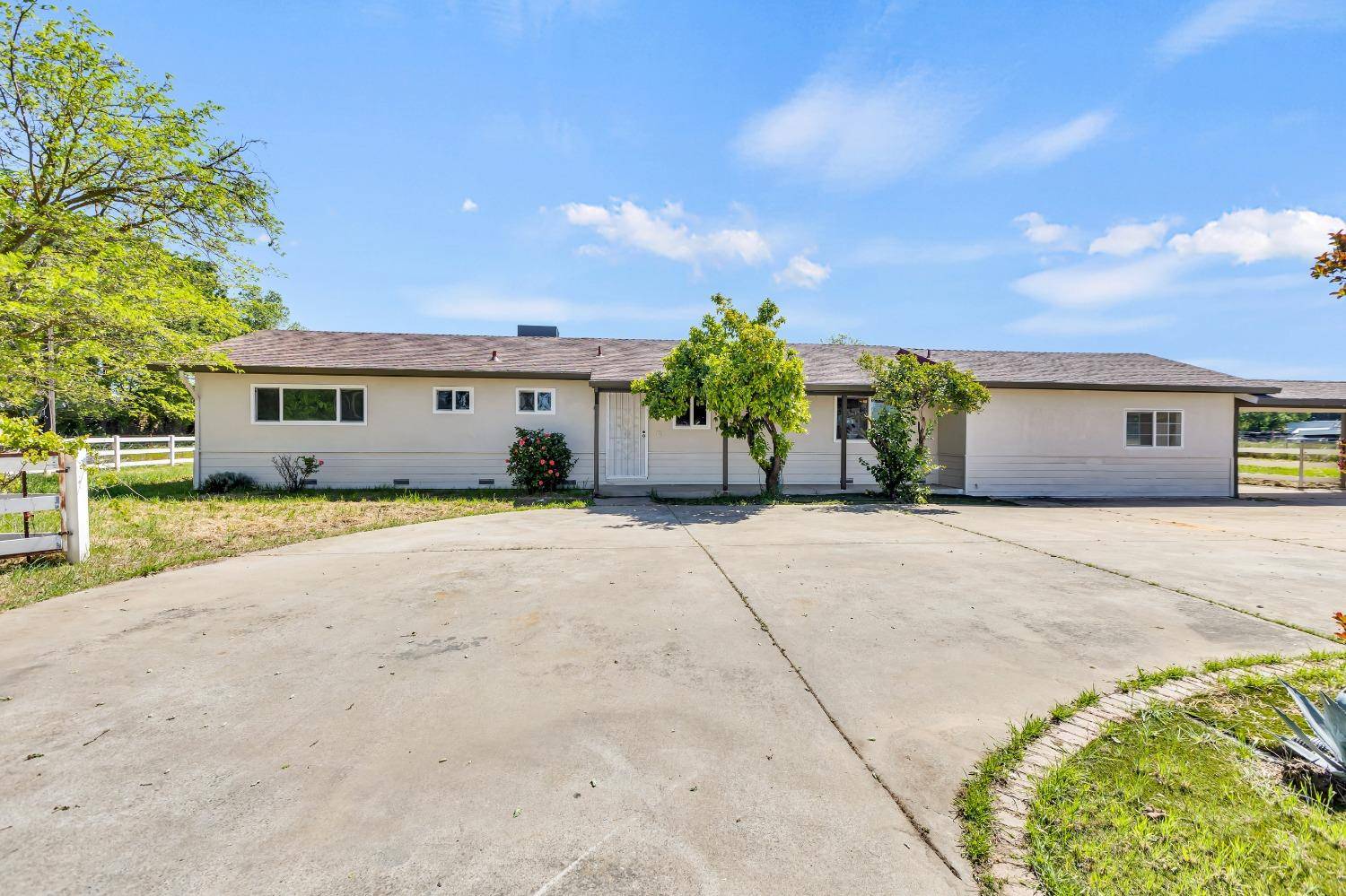 Elk Grove, CA 95624,8731 BADER RD