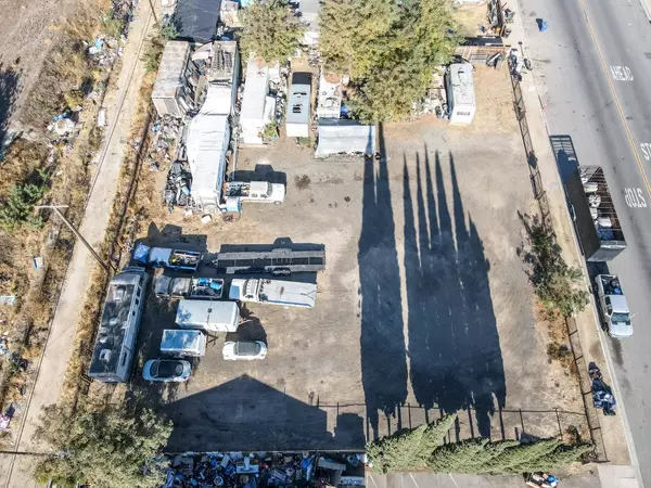 Keyes, CA 95328,5569 7th ST