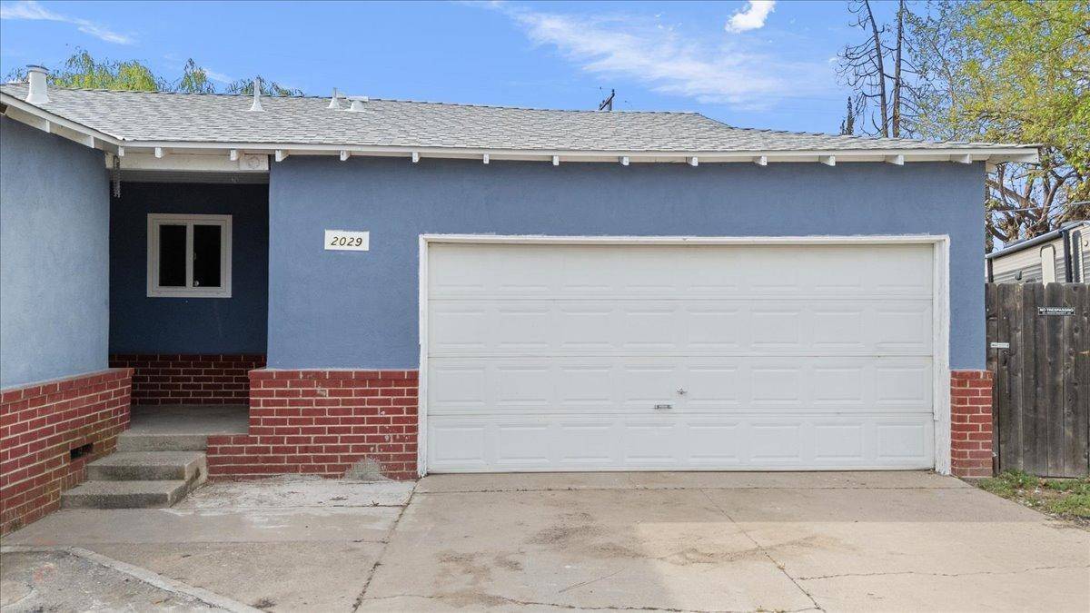 Modesto, CA 95350,2029 Dickens DR