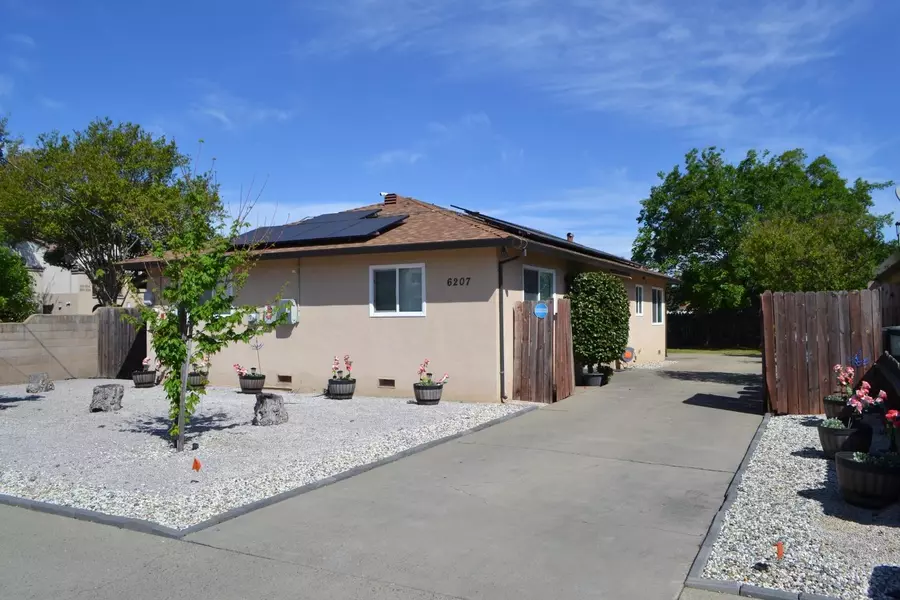 6207 Fowler AVE, Sacramento, CA 95828