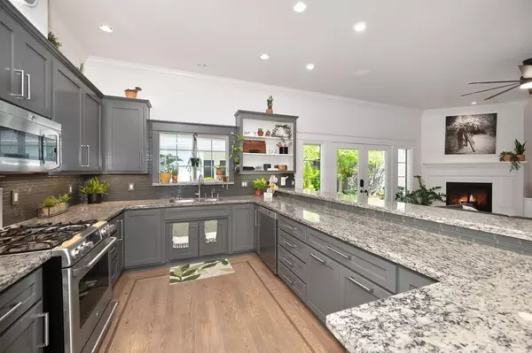 Folsom, CA 95630,1008 Persifer ST