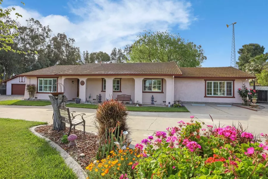 16258 Redondo DR, Tracy, CA 95304