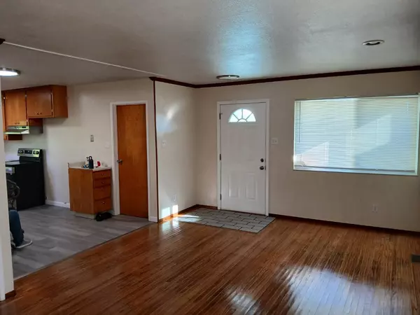 San Pablo, CA 94806,1225 Stonington