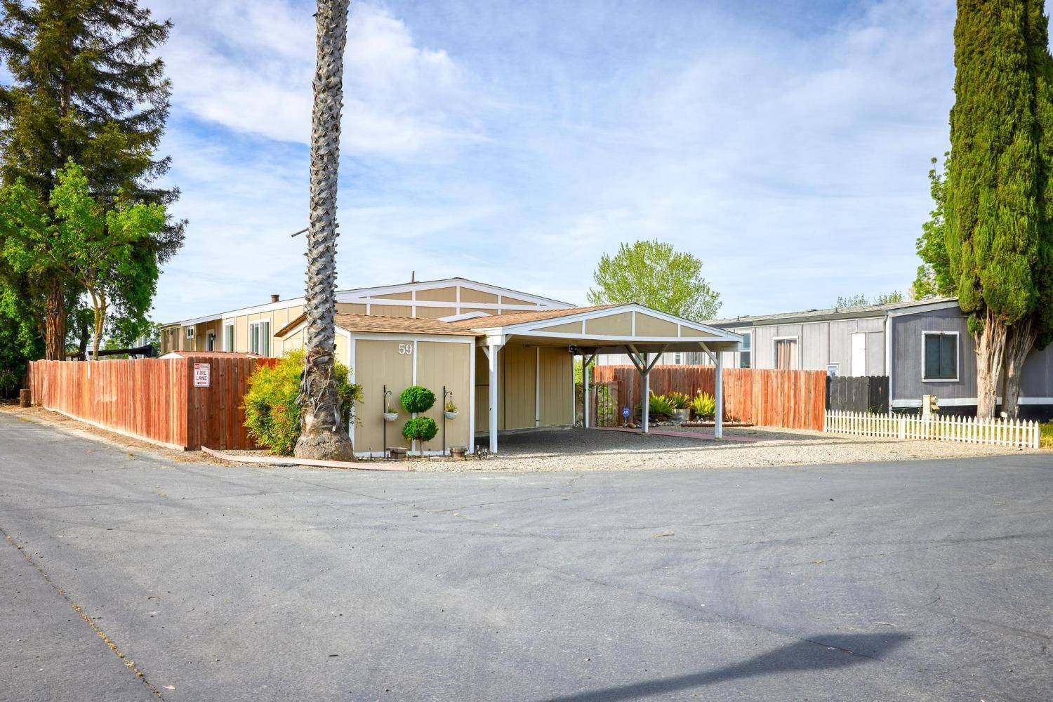 Manteca, CA 95337,4399 Aplicella CT #59