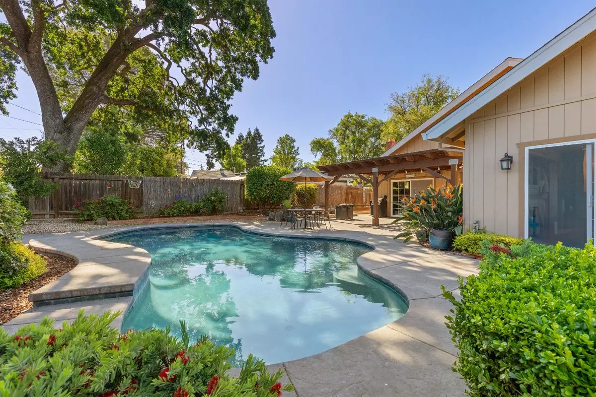 Carmichael, CA 95608,5001 Boyd DR