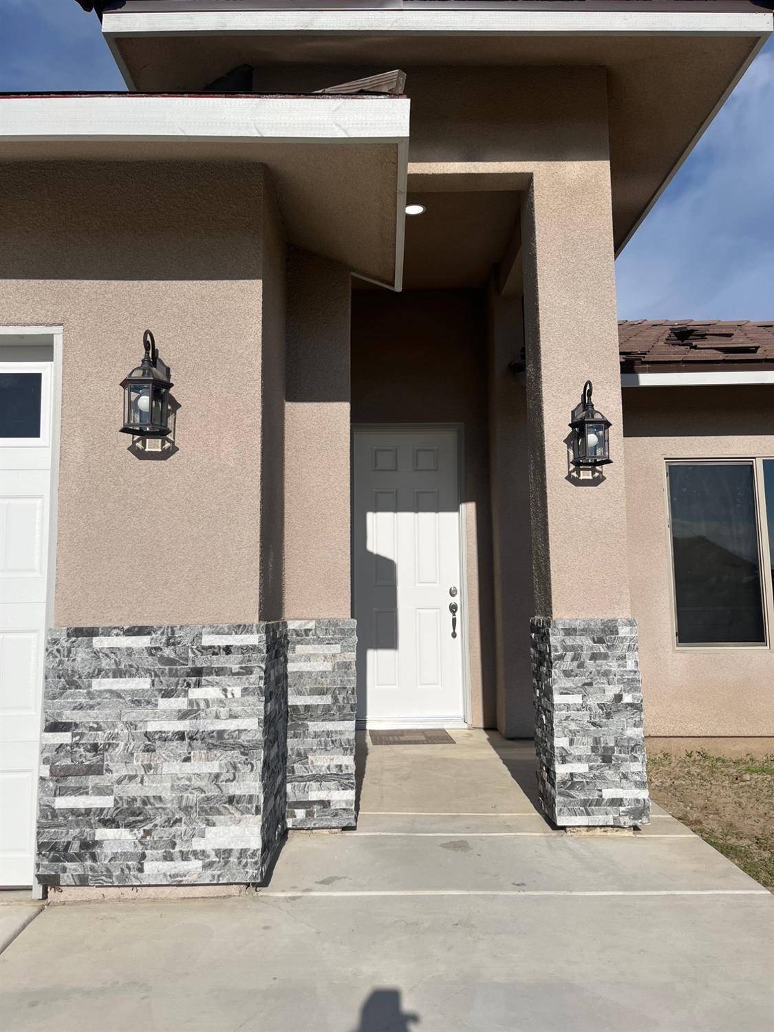 Chowchilla, CA 93610,8230 Lake Shore DR