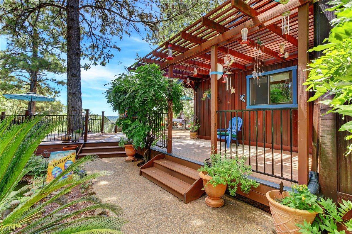 13220 Avelina WAY, Grass Valley, CA 95945