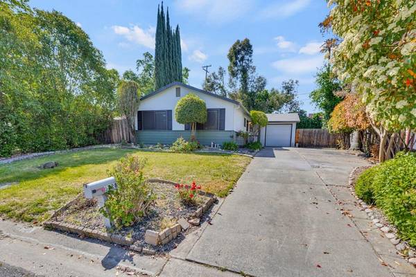 Fair Oaks, CA 95628,6728 Lincoln Oaks DR