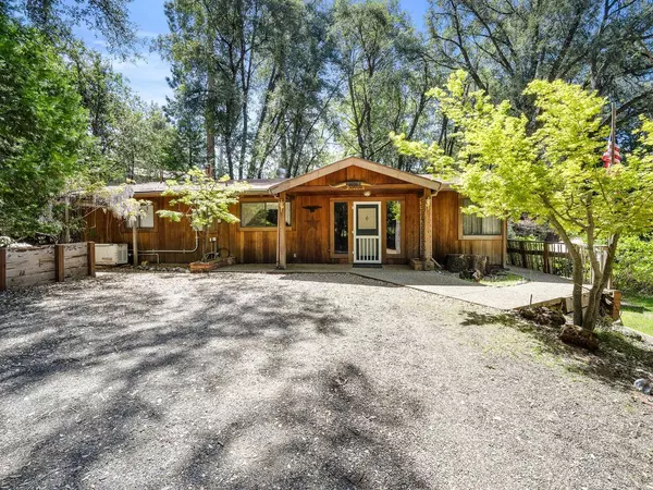 23486 Van De Hei Ranch RD, Pioneer, CA 95666