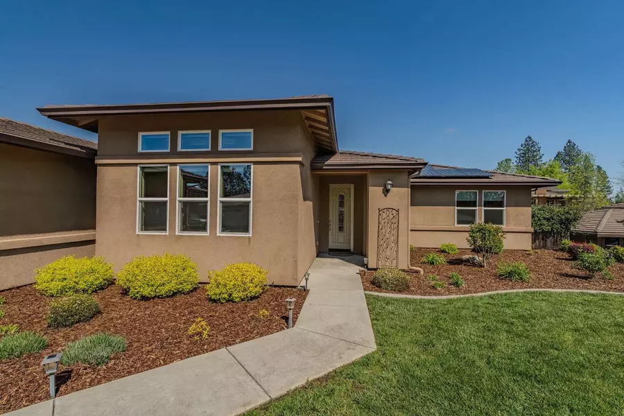 127 Emerald LN, Jackson, CA 95642
