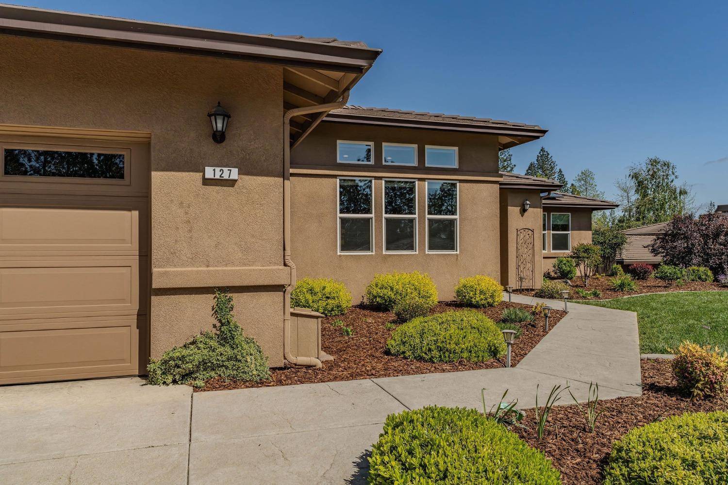 Jackson, CA 95642,127 Emerald LN