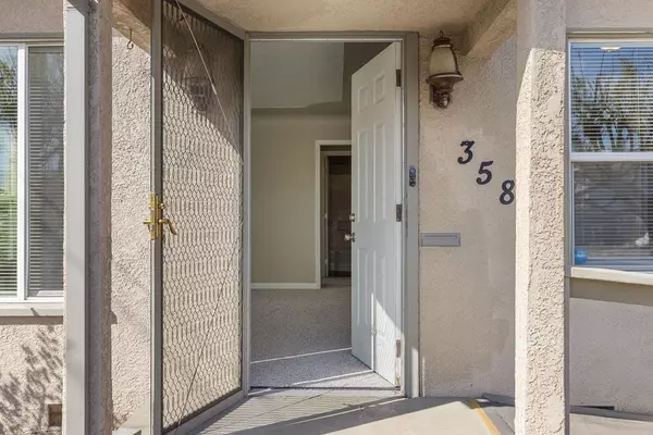 Oakdale, CA 95361,358 S 3rd AVE
