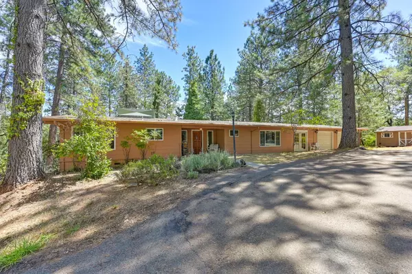 Colfax, CA 95713,1239 Peaceful Valley