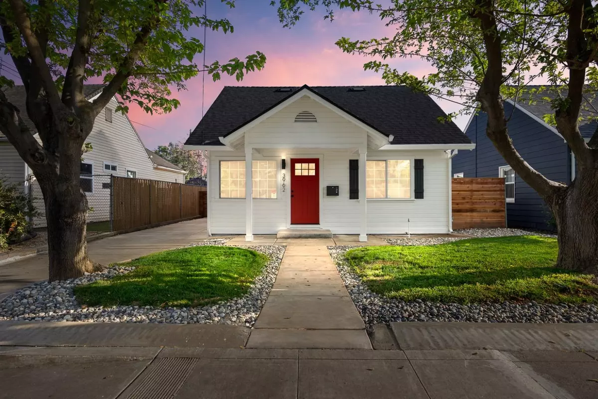 Sacramento, CA 95817,3962 8th AVE